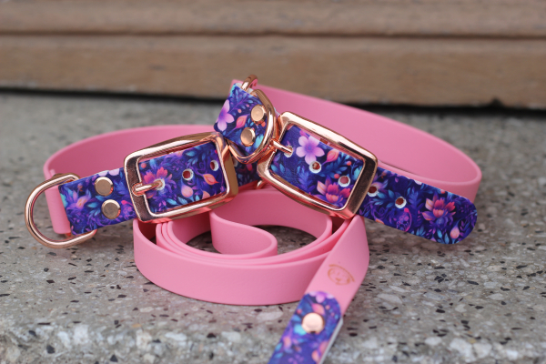 Midnight Blossom x Rosa Halsband