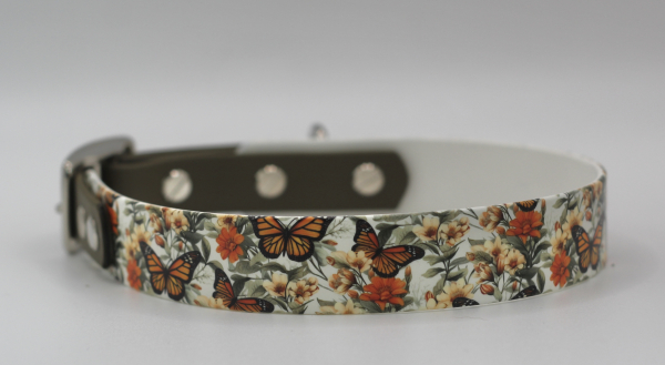 Monarch Bloom x Olive Halsband