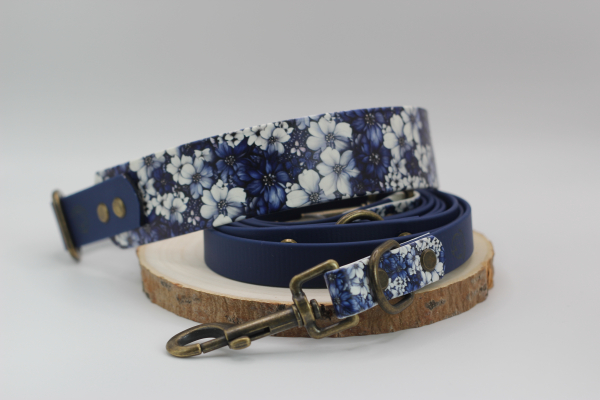 Blue Blossom x Navyblau Zugstopp-Set