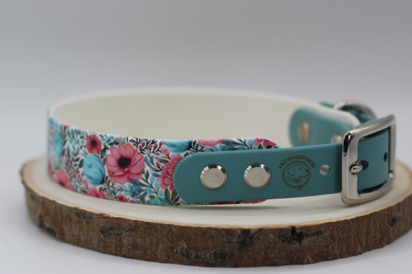 Rosé Blossom x Türkis Halsband